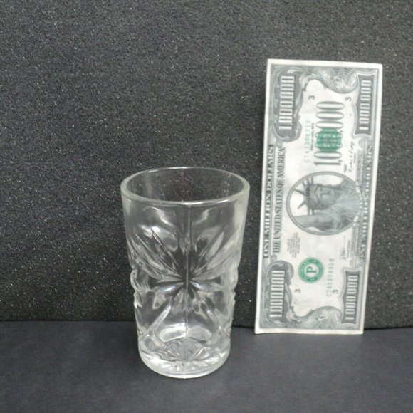 Vintage Anchor Hocking Prescut EAPC Juice Glass Oatmeal Pattern 3 3/4" High - Picture 2 of 2